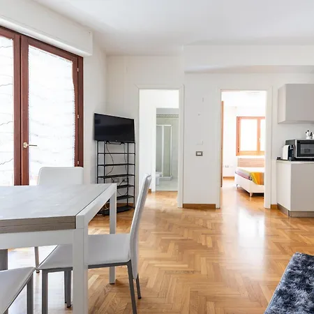 Corner House كالياري