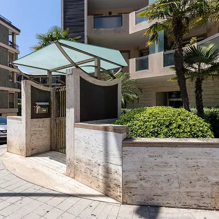 شقة Corner House كالياري